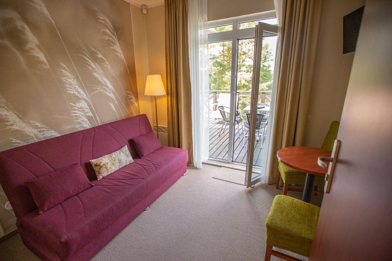 Zuvedra Hotell Ignalina Exteriör bild
